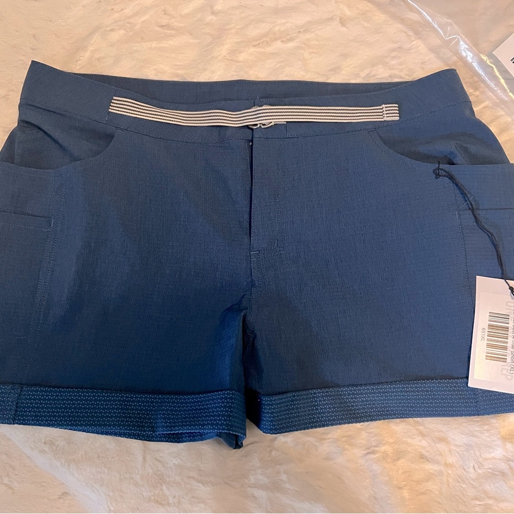 Zyia Not Just A Trail Shorts